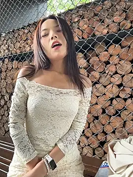 Susu_kara tits show - April 27 2026
