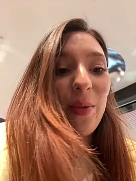 LilluKatten ass play camshow