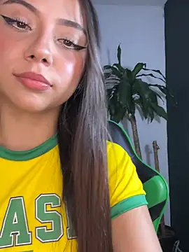Emily_Clark1 pussy play