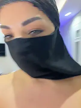 Amberonee31 squirt camshow