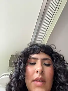 SugarTroubl33 self squirt camshow