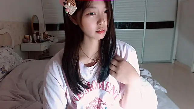 Miu1_girl pussy play - 03.11.2026