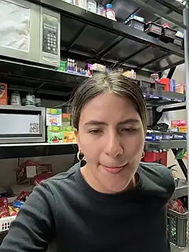 Andrea_19blonde hot show - 26-01-2026