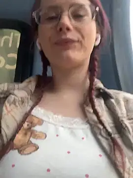 Raen001 pussy play - 12-22-2025