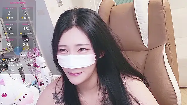 Milk_Sola tits and ass - 2026.04.04