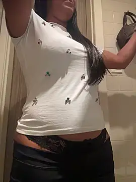Emba_cam self squirt